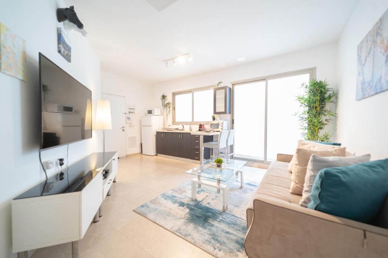 Ocean Executive Apartments - 5 Min From The Beach Tel Aviv Exterior foto